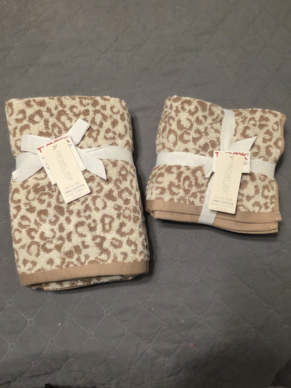 Rachel Zoe Leopard Print Bath Towel Set in Beige